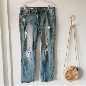 Distressed Boyfriend Jeans